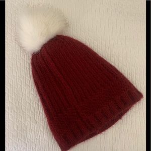 NWOT Wool Beanie w/ Pom Pom